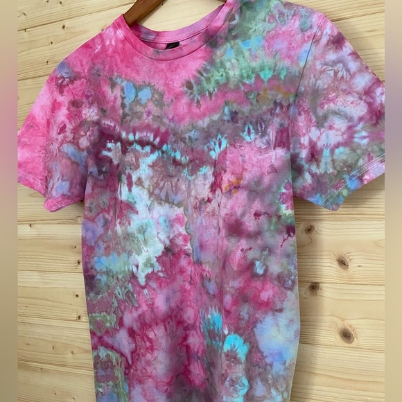 NEW Unisex GILDAN Small Ice Tie-Dye Soft Style T-Shirt Vibrant One of A Kind - Picture 3 of 11